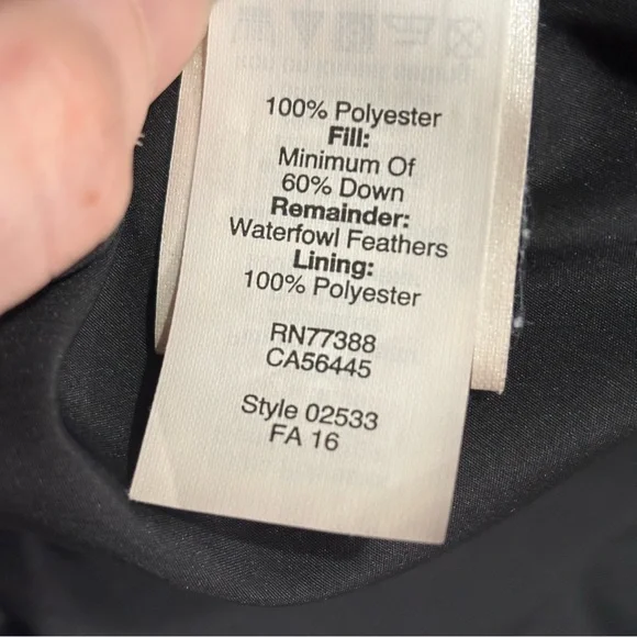 J. Crew Quilted Down Puffer Vest Size Small Black Herringbone - Picture 8 of 9